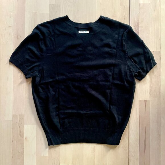 Teddy Fresh Women's Black Top with Blue Sequins Bear Head Blouse size Medium - Picture 5 of 8